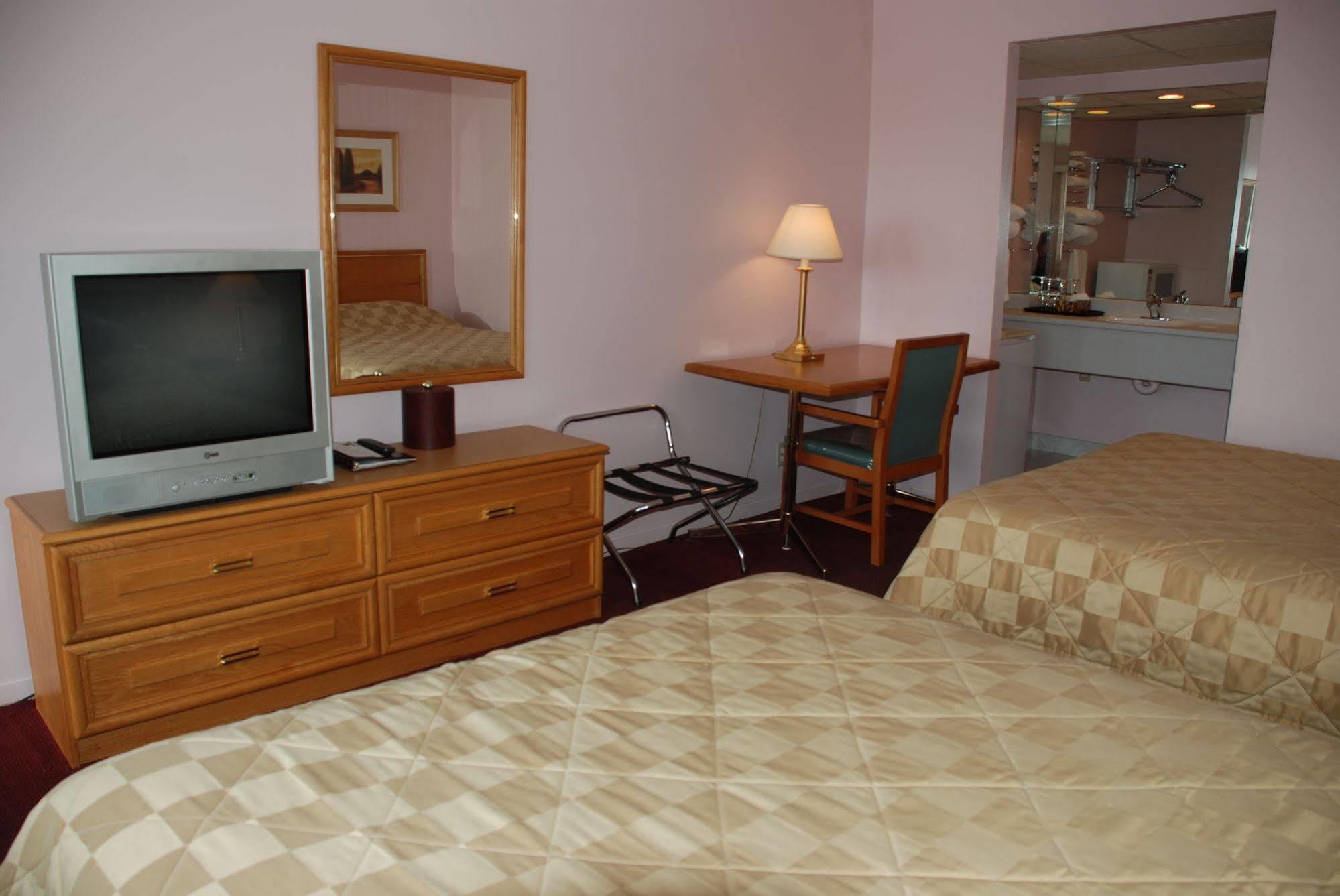Motel La Siesta Saint-Lambert-Chambly エクステリア 写真